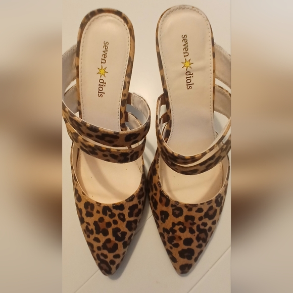 Seven Dials Shoes - Seven Dials Leopard Print Heels Sz 8.5M